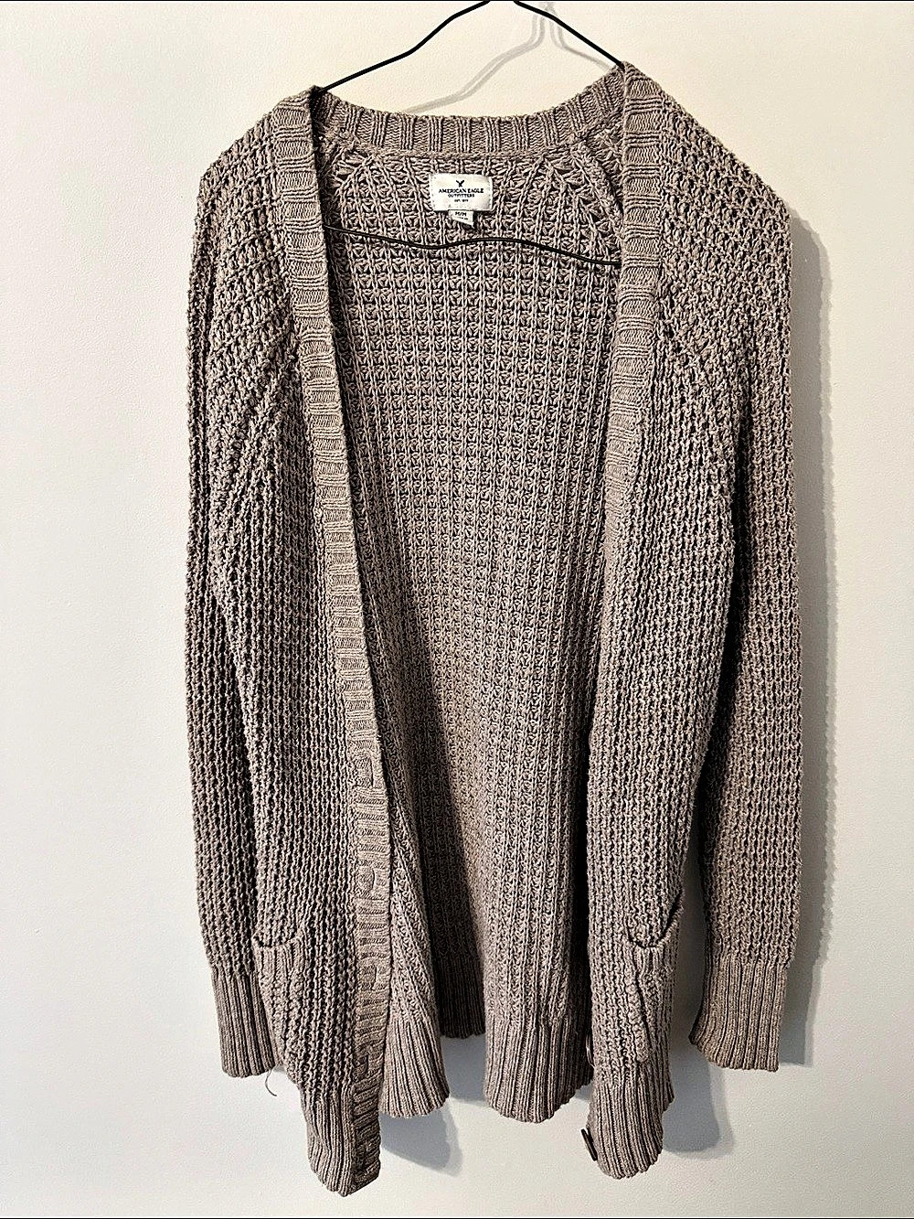 American Eagle Outfitters Chunky Knit Cardigan in Brown Size Medium